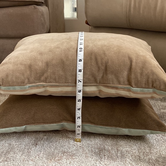 Set of 2 Striped Indoor Lumbar Throw Pillows - Picture 7 of 12